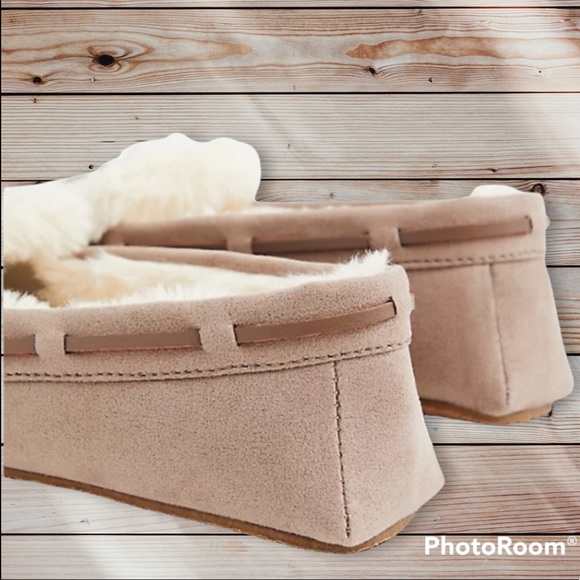 TAUPE BOW FUR SLIPPER (WW) - Picture 2 of 3